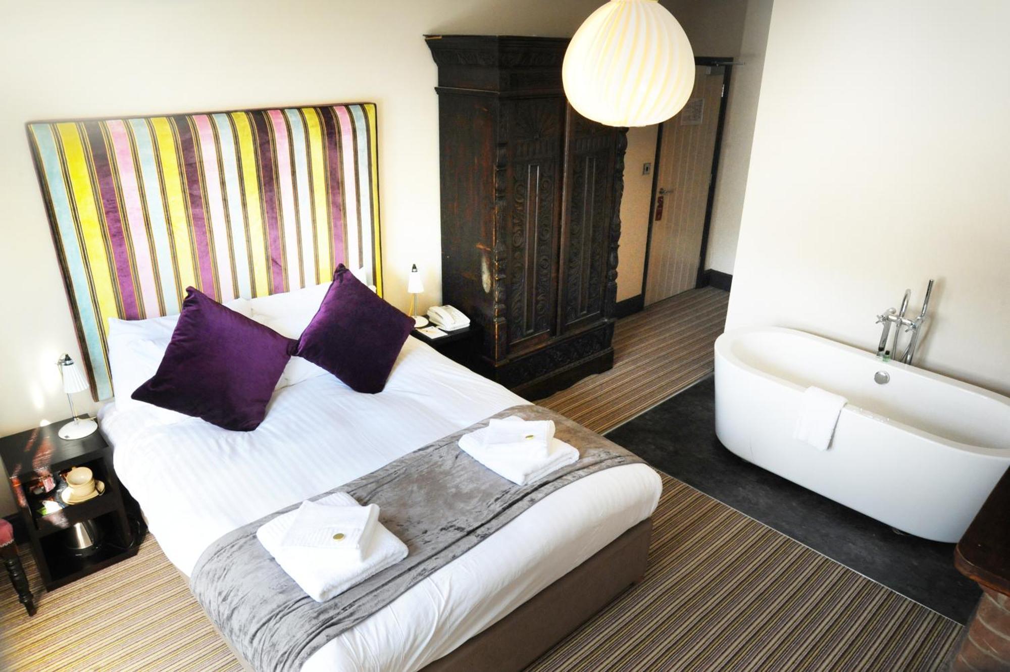 The Red Lion Hotel Whittlesford Exteriör bild