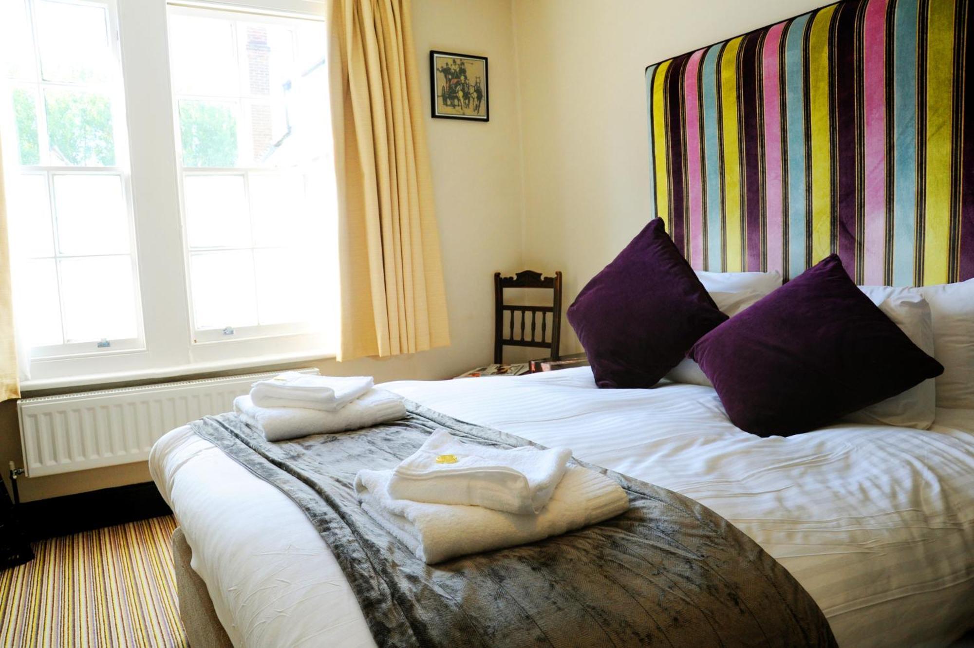 The Red Lion Hotel Whittlesford Exteriör bild