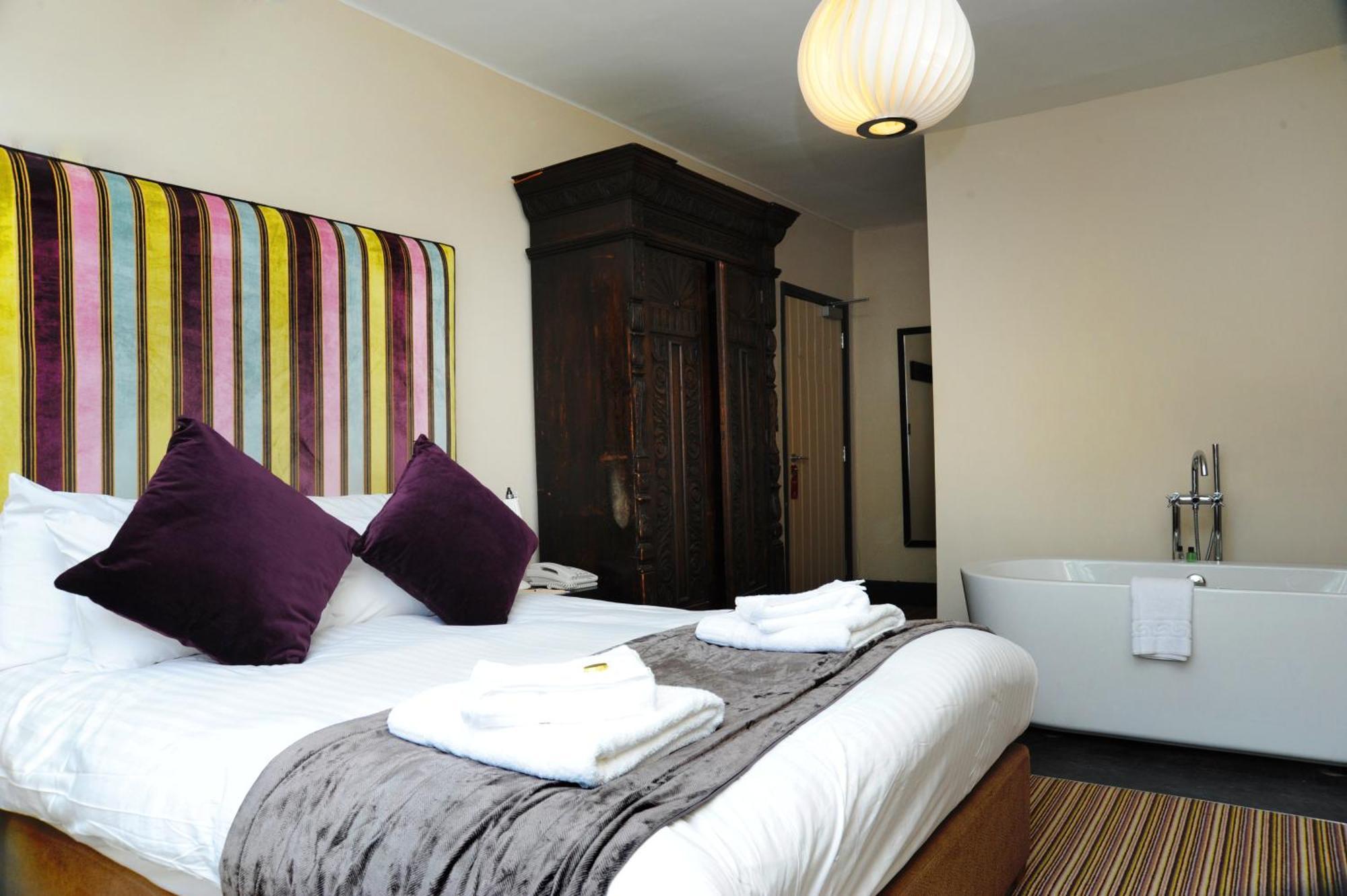 The Red Lion Hotel Whittlesford Exteriör bild