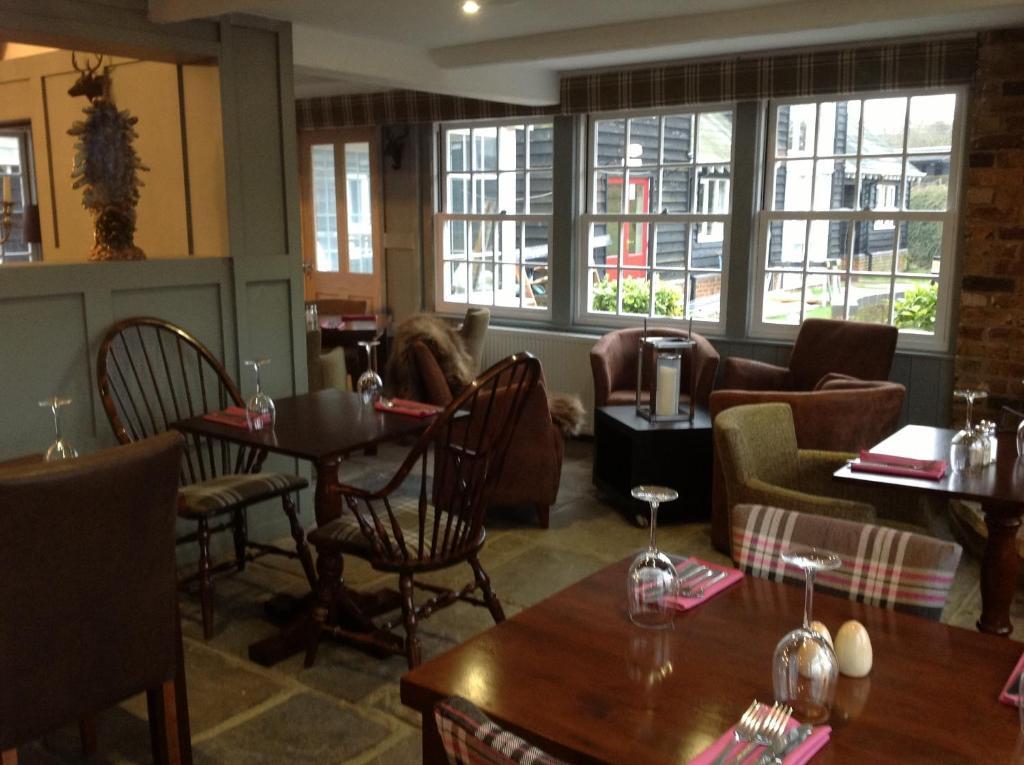 The Red Lion Hotel Whittlesford Exteriör bild